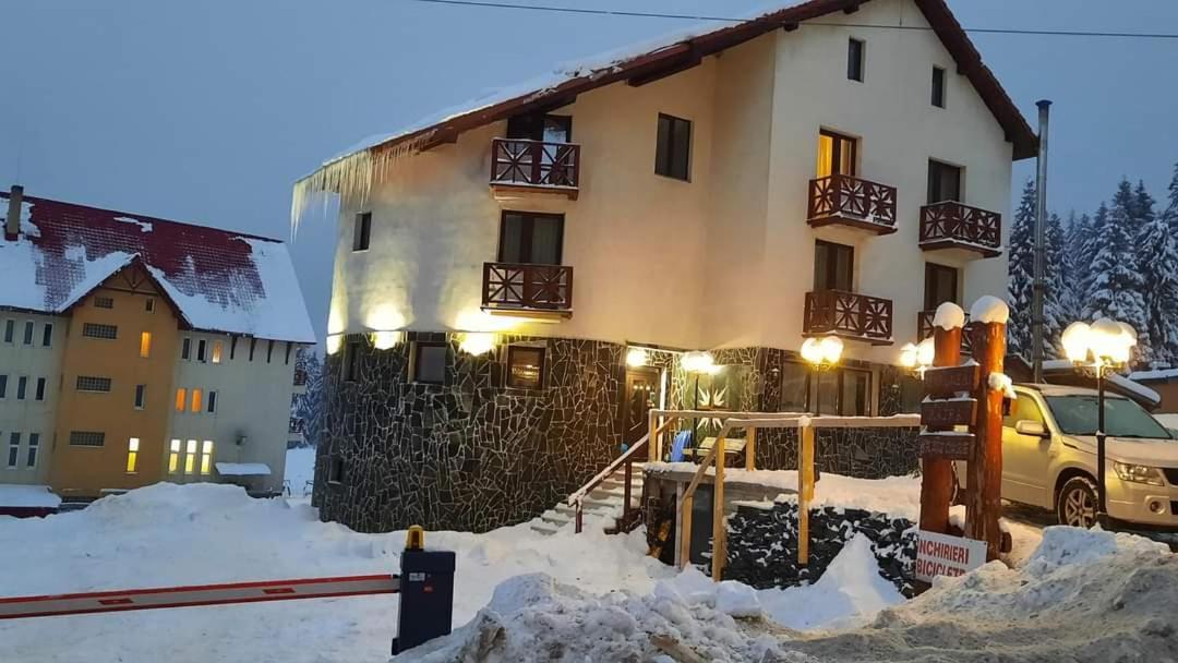 Pensiunea Piatra Graitoare Vartop Luaran gambar